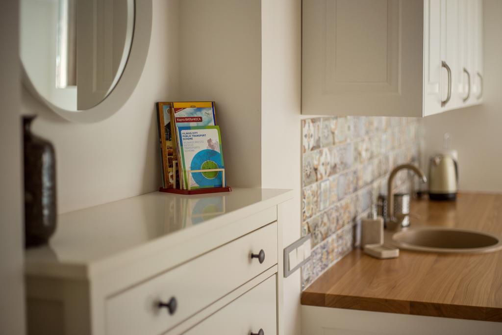 וילנה #Stayhere - Spacious 2Bdr Two Floor I Heart Of Old Town מראה חיצוני תמונה