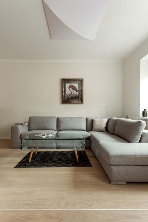 וילנה #Stayhere - Spacious 2Bdr Two Floor I Heart Of Old Town מראה חיצוני תמונה