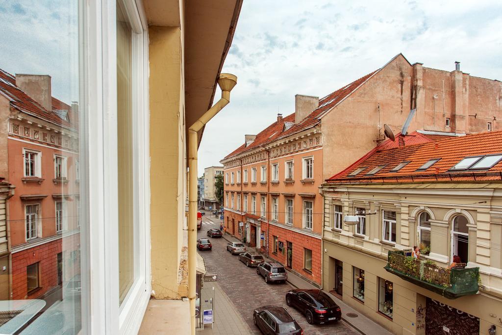 וילנה #Stayhere - Spacious 2Bdr Two Floor I Heart Of Old Town מראה חיצוני תמונה