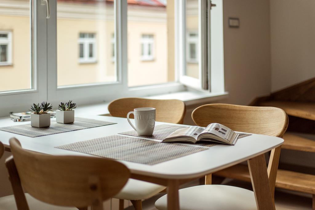 וילנה #Stayhere - Spacious 2Bdr Two Floor I Heart Of Old Town מראה חיצוני תמונה